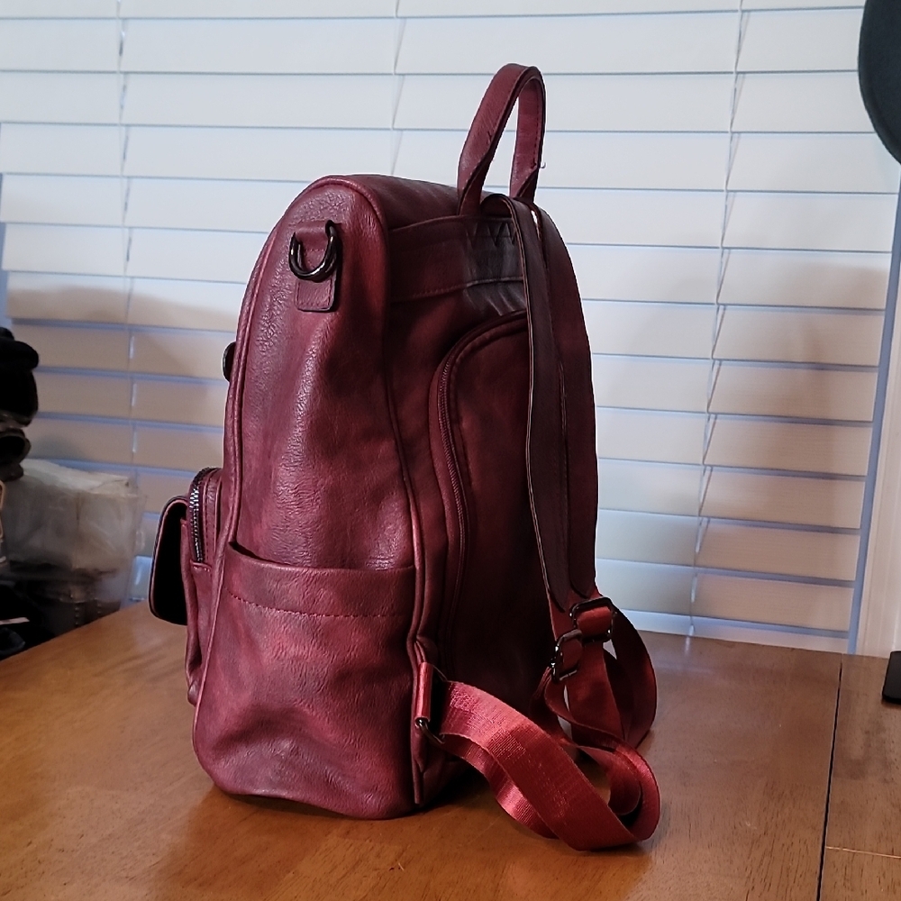 Deep Red Leather Backpack - Picture 2 of 10